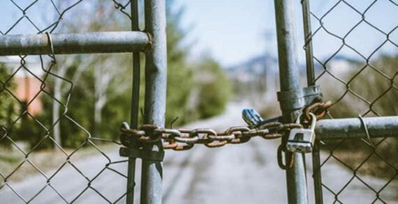 Fence closed Keeping border closed ignores our pandemic progress