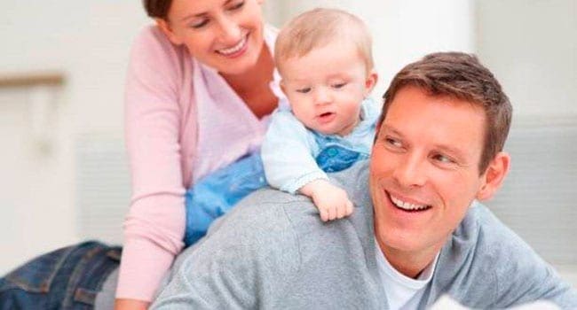 The value of the marriage bond in times of crisis The value of the marriage bond in times of crisis